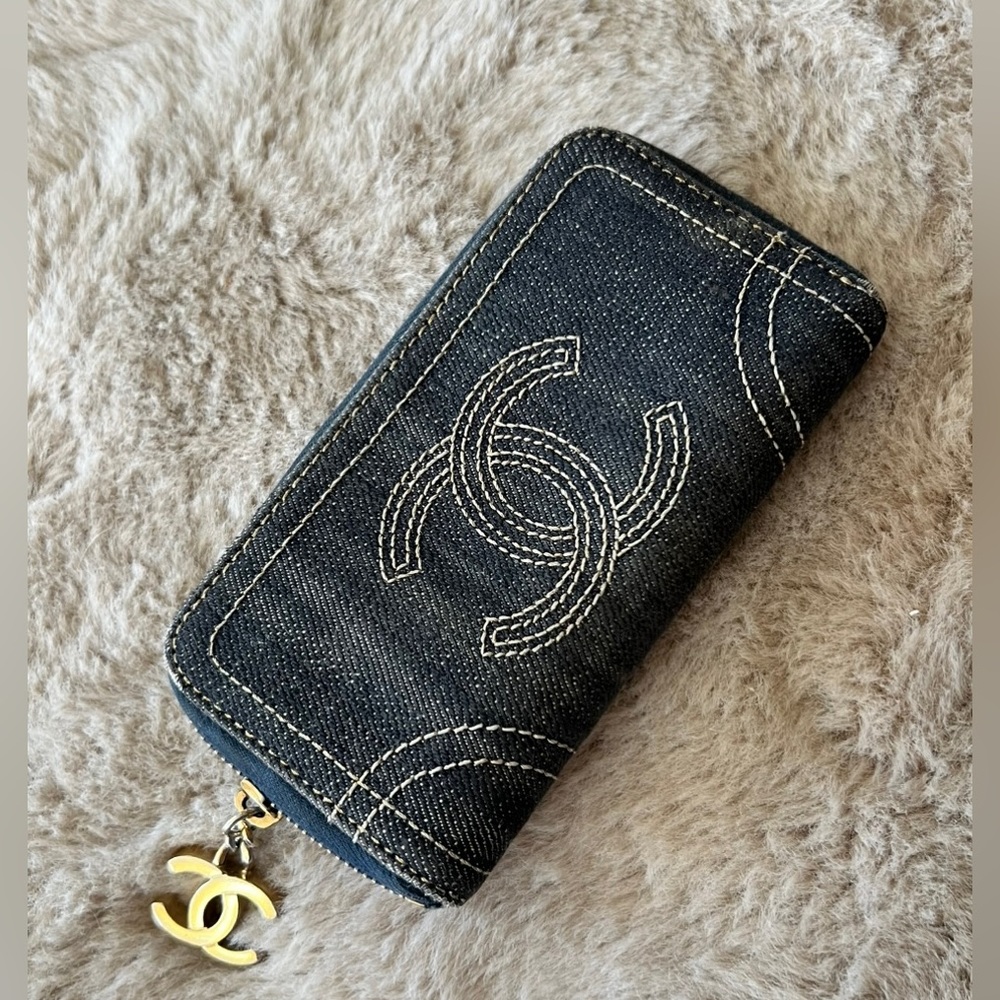 Chanel denim wild stitch zip card holder/wallet